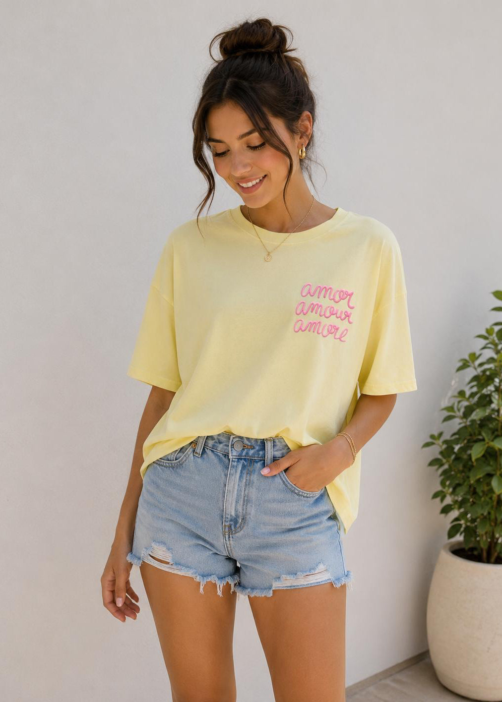 CAMISETA “AMOR AMOUR AMORE”